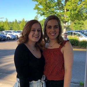 Meet your Posher, Caroline